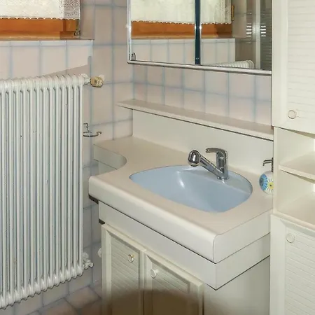 Apartmán Three-bedroom Holiday In *